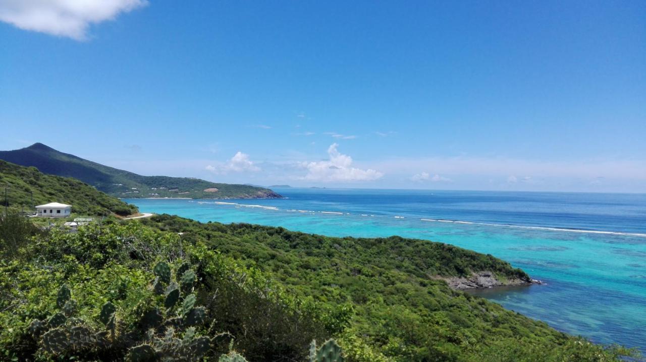 Atlantic Breeze Apartments, Canouan Island Charlestown Esterno foto